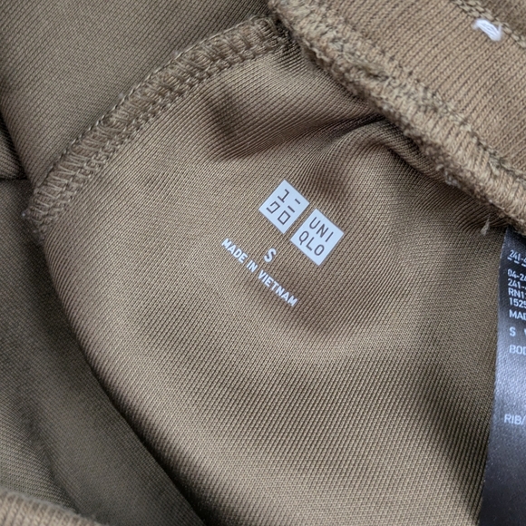 Uniqlo DRY Wide Sweatpants - Picture 8 of 10